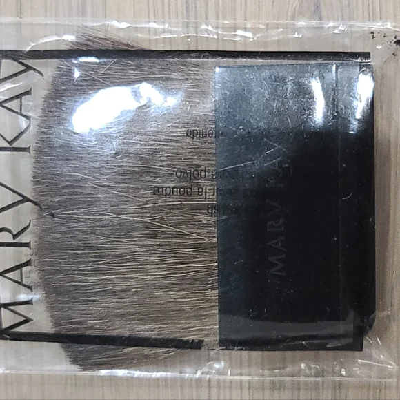 Mary Kay Compact Brush set Natural Bristle brushes - Picture 2 of 6